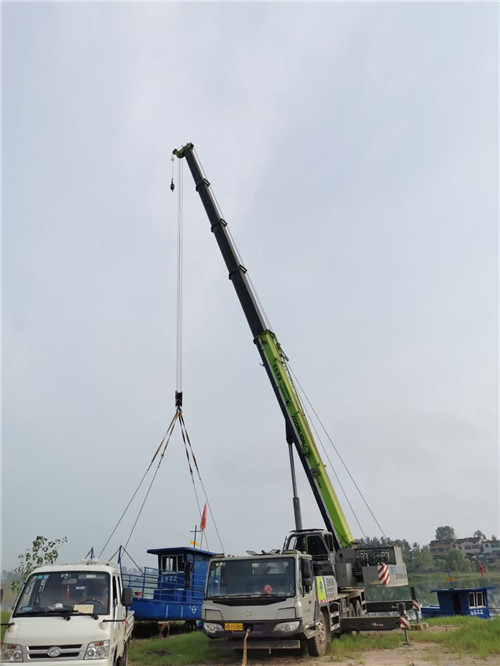 钦州市桥梁建设吊装案例